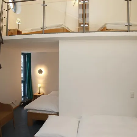 Alanus Gastehaus Πανδοχείο *