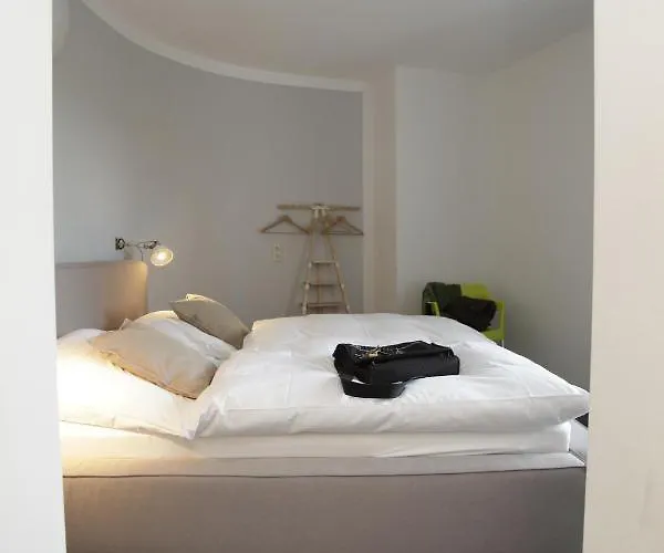 Alanus Gastehaus 여관 Alfter